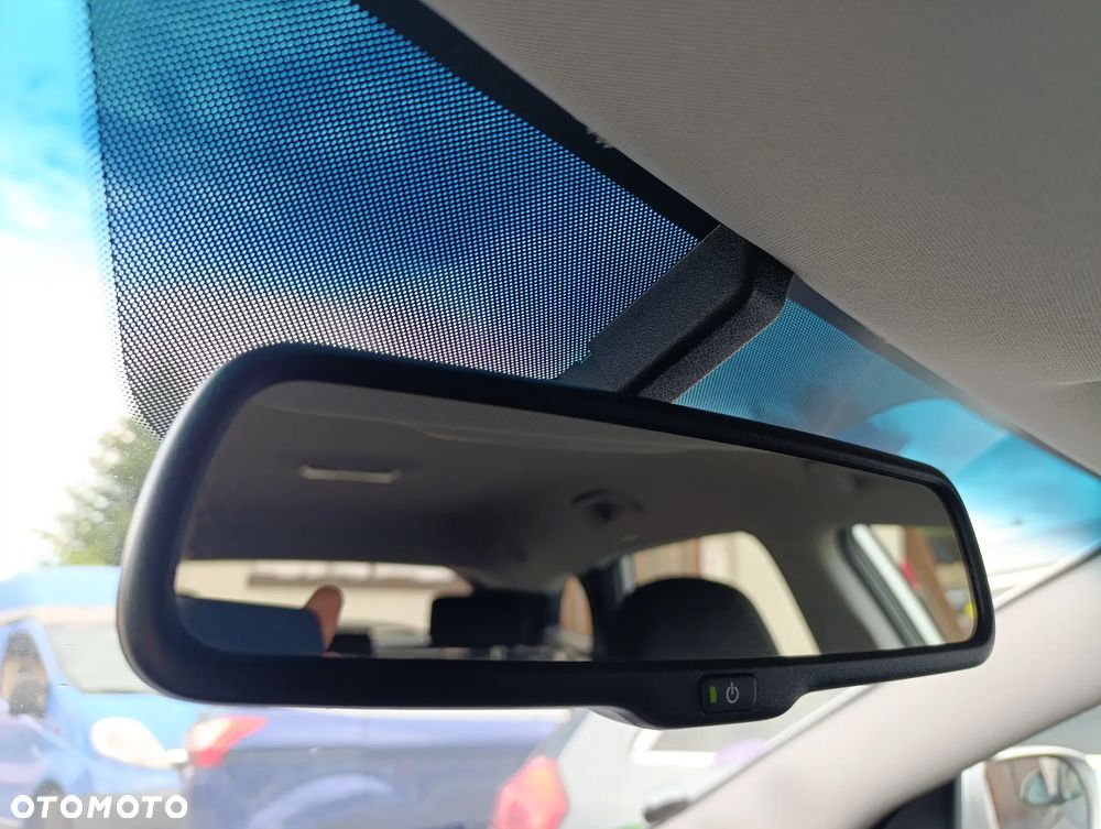 Hyundai i40 i40cw 1.6 Fifa World Cup Edition - 37