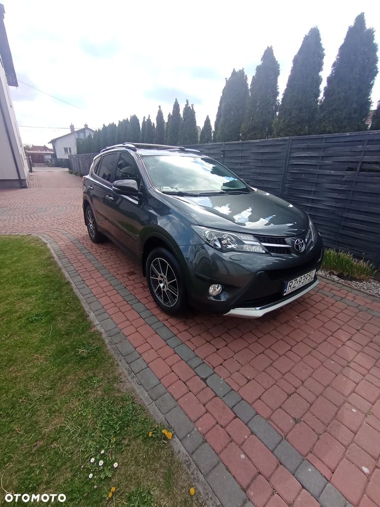 Toyota RAV4 2.0 D-4D Prestige - 8