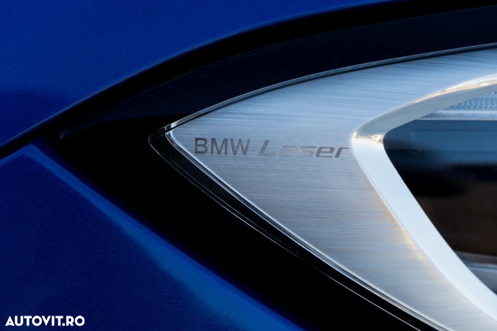 BMW Seria 3 330i AT - 21