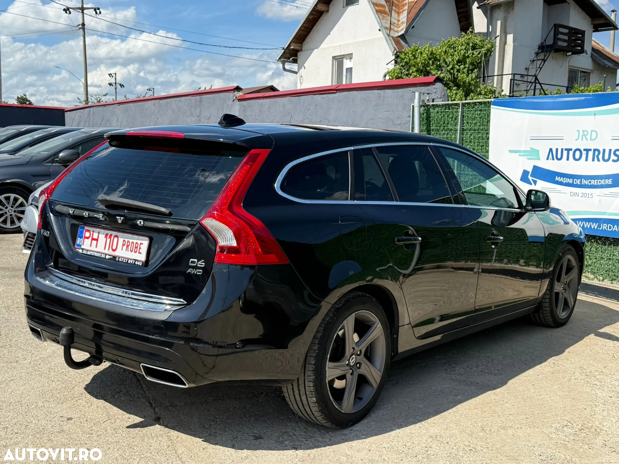 Volvo V60 D6 Plug-In-Hybrid AWD Geartronic Summum - 15