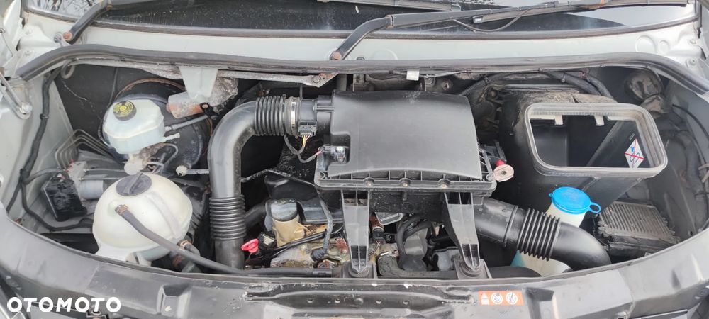 Mercedes-Benz SPRINTER - 13