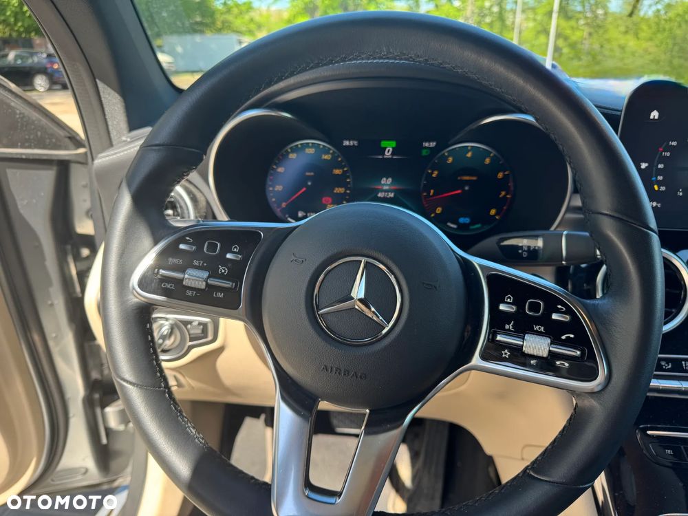 Mercedes-Benz GLC 200 4-Matic - 10