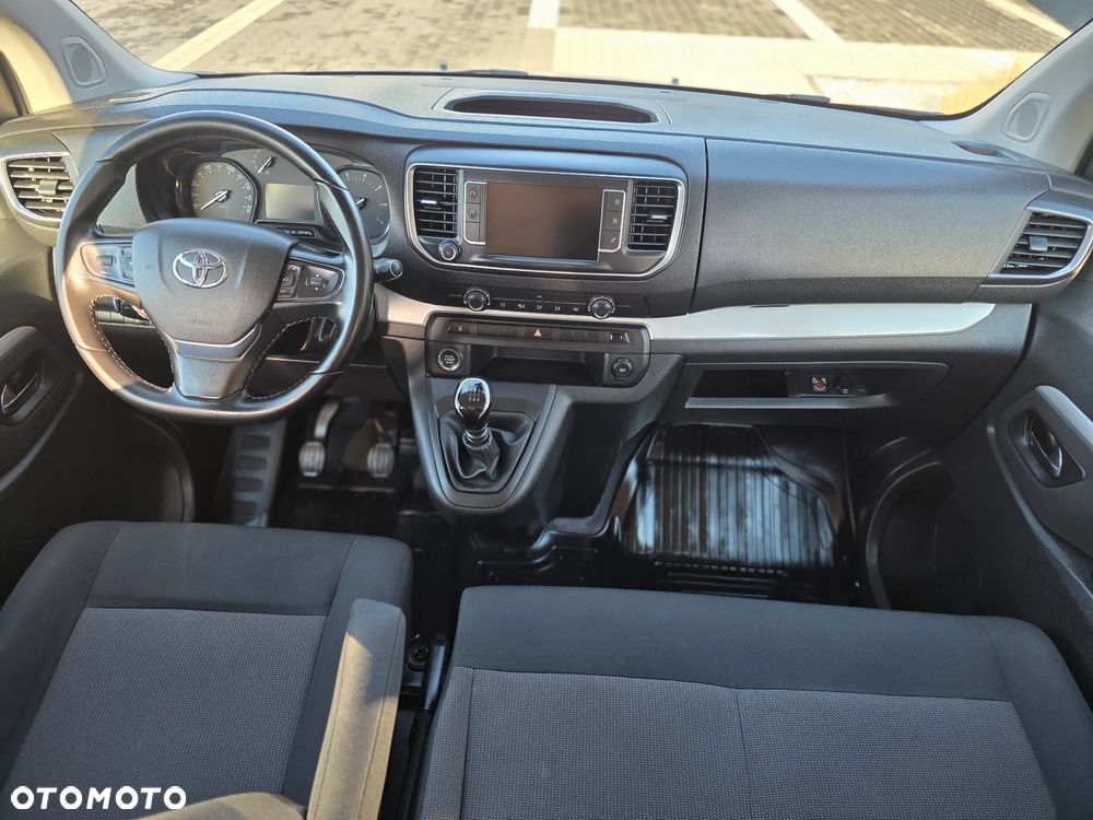 Toyota Proace Verso 2.0 D4-D Long Business - 23