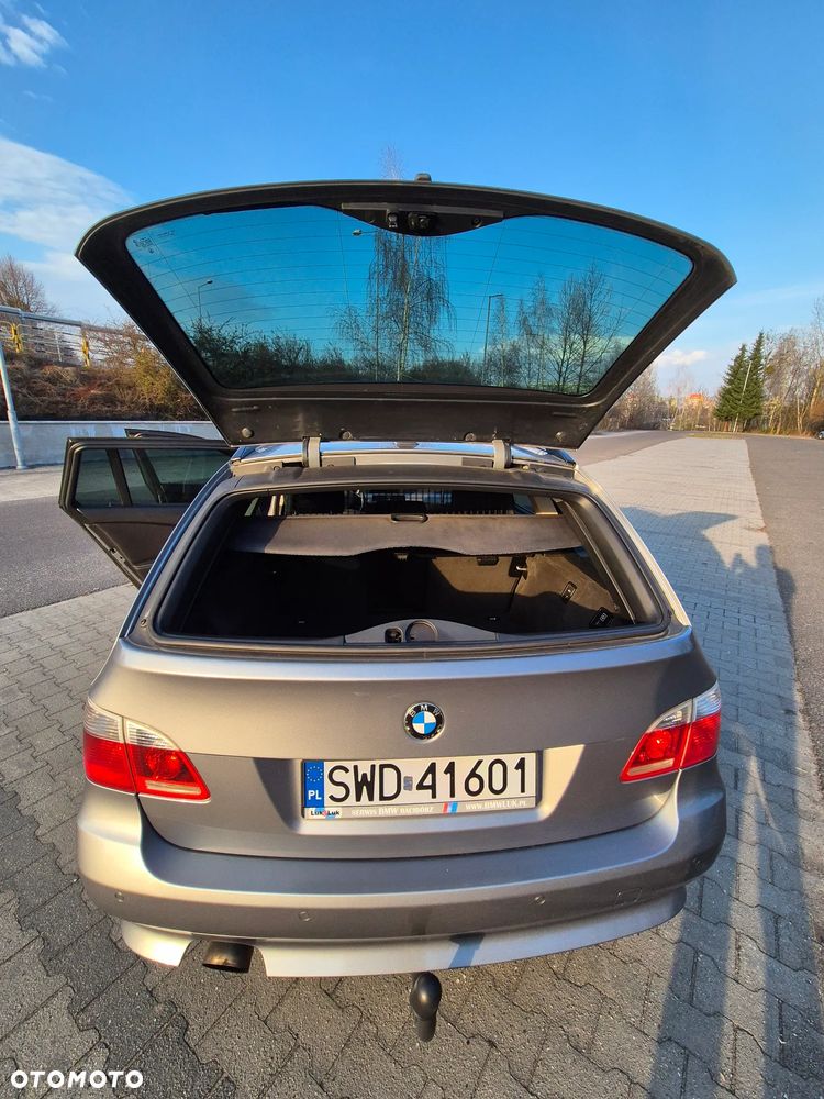 BMW Seria 5 520d - 13