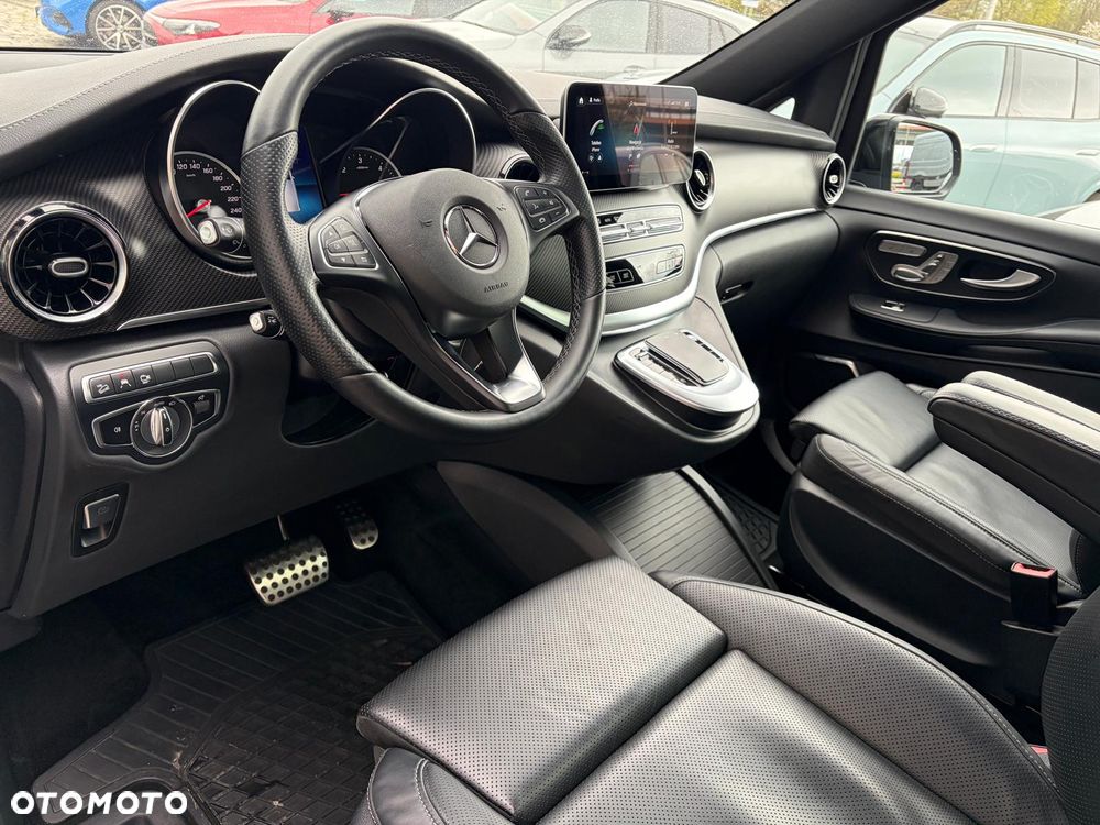 Mercedes-Benz Klasa V 300 d 4-Matic Avantgarde 9G-Tronic (d³ugi) - 13