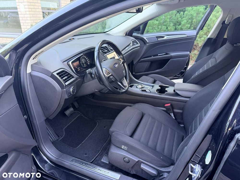 Ford Mondeo - 18