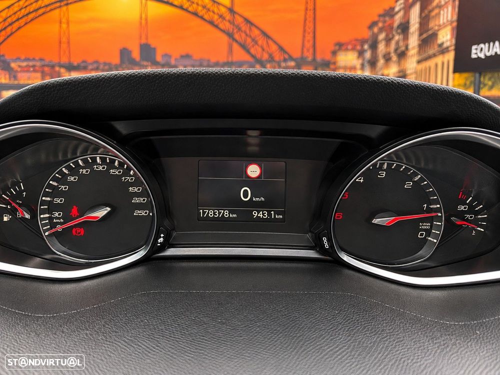 Peugeot 308 1.5 BlueHDi Active - 11
