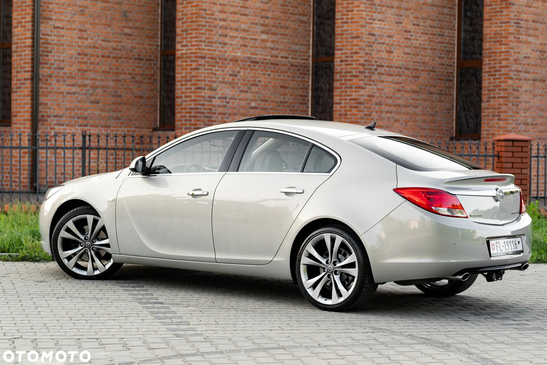 Opel Insignia 2.0 Turbo 4x4 Cosmo - 13
