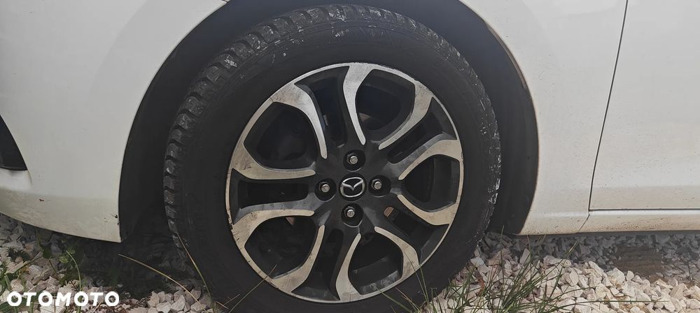 Mazda 2 1.5 Skyenergy - 17