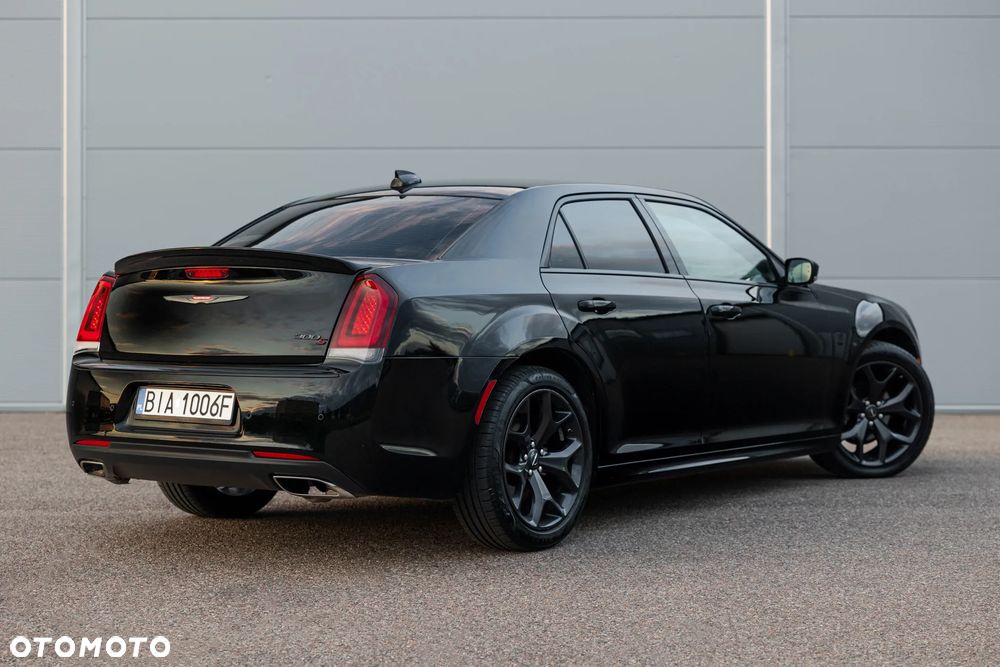 Chrysler 300s - 8
