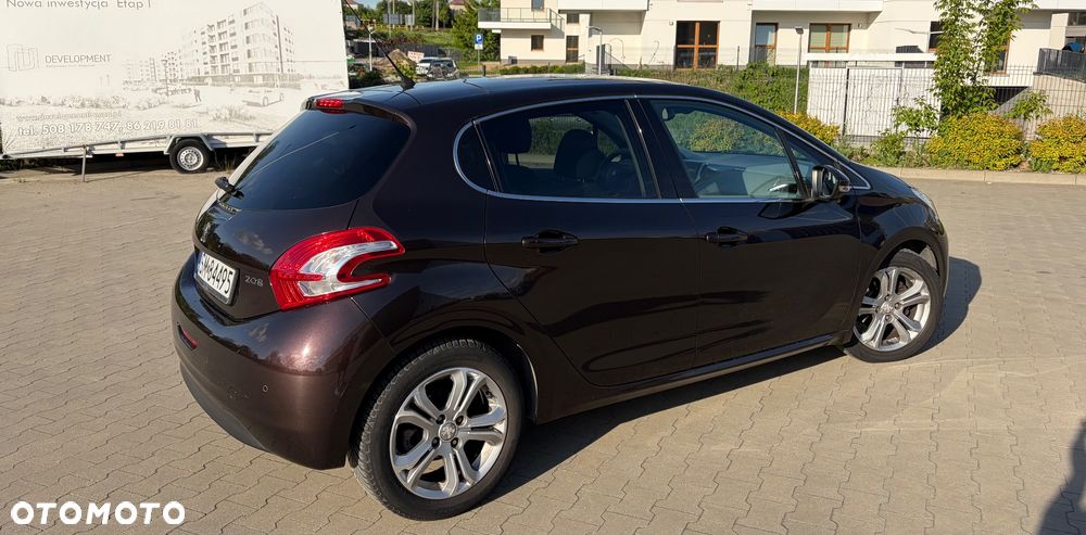 Peugeot 208 1.4 VTi Allure - 8