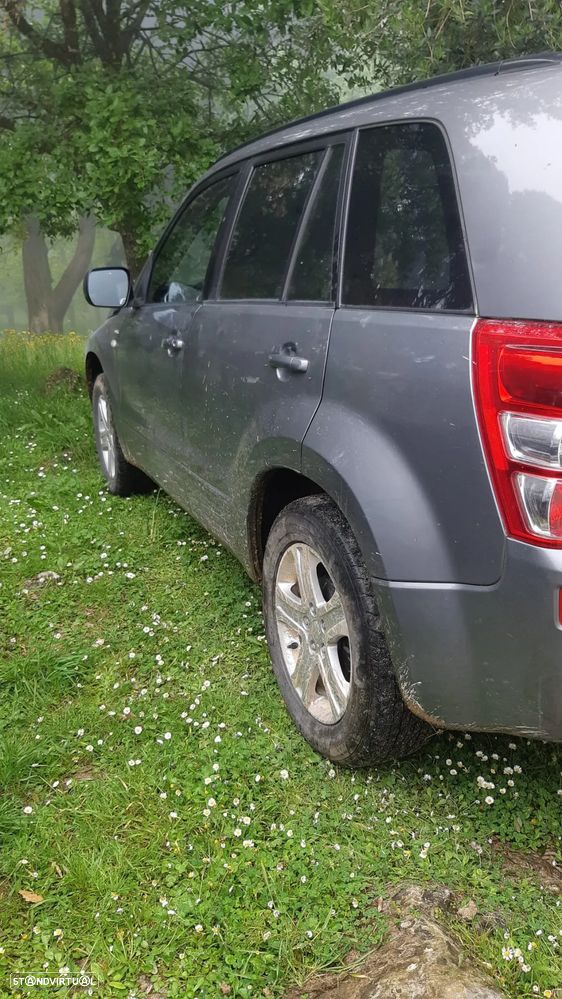 Suzuki Grand Vitara 1.9 DDiS X-Premium - 7