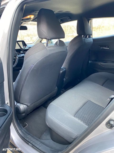 Toyota C-HR 1.8 HSD 122 CP 4x2 CVT C-lassy - 6