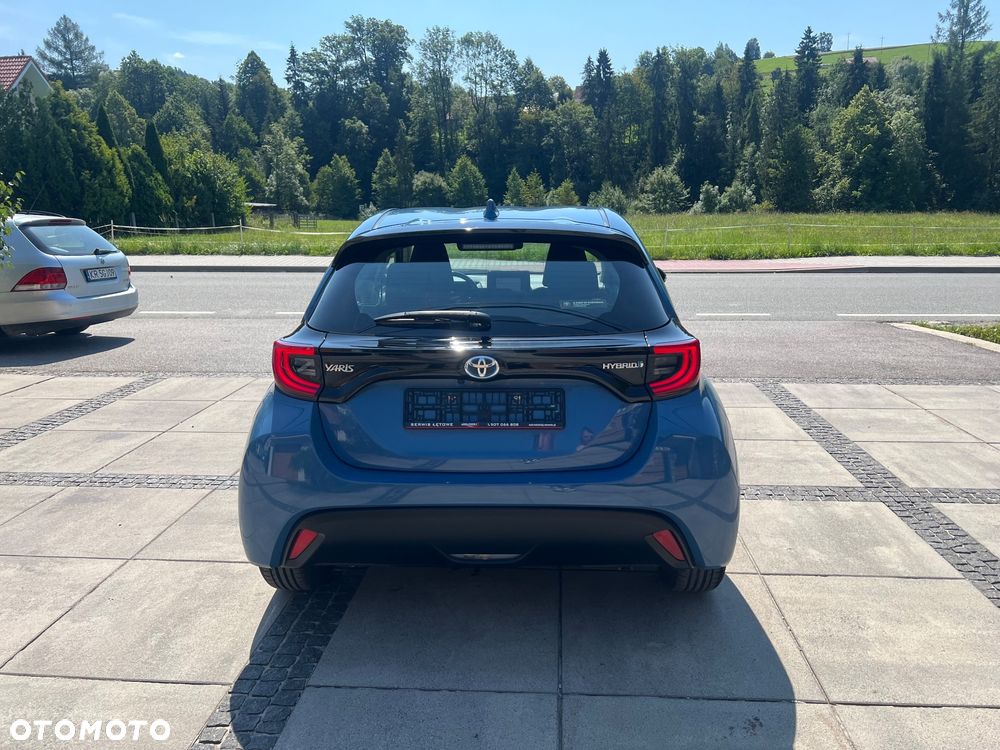 Toyota Yaris Hybrid 1.5 Premiere Edition - 6