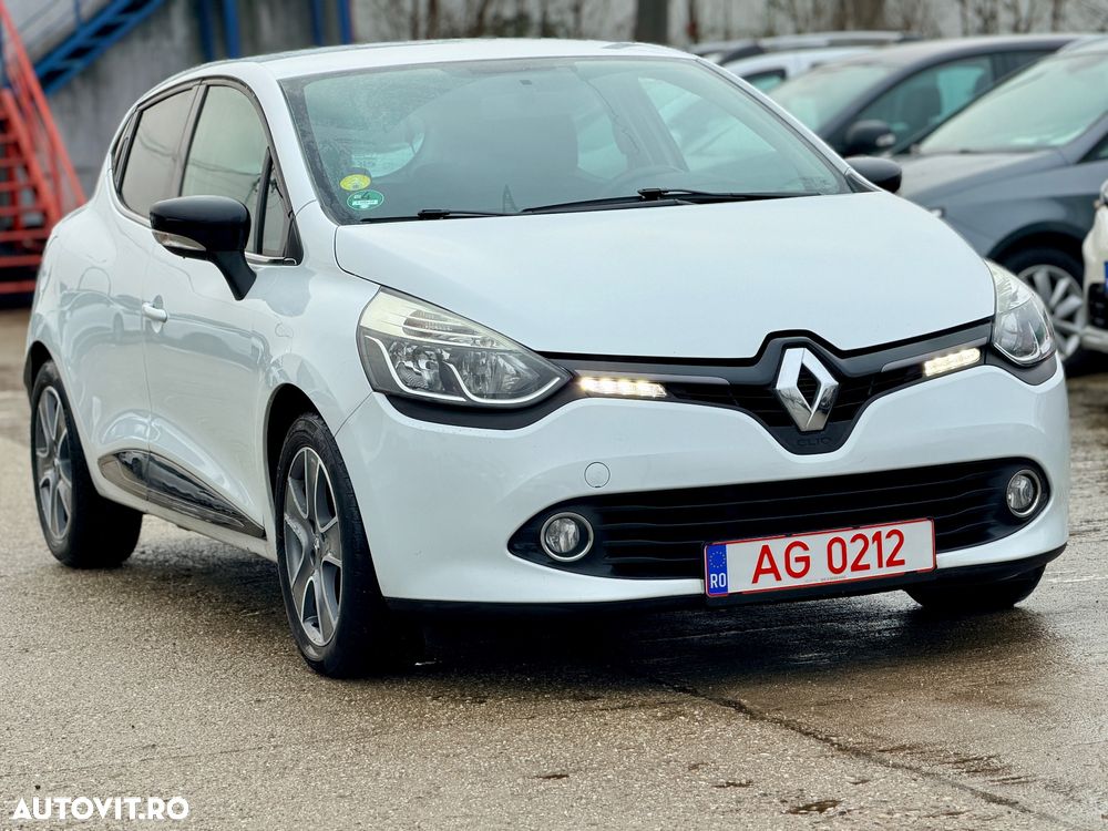 Renault Clio - 20