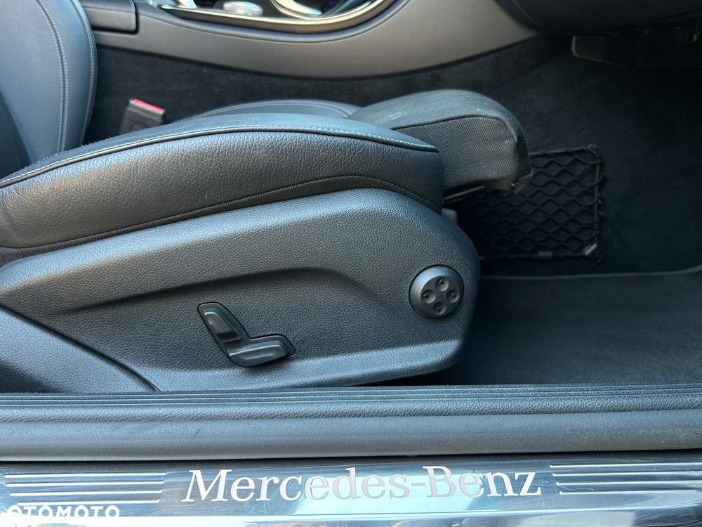 Mercedes-Benz Klasa E 220 d Avantgarde - 32