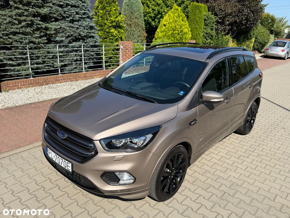 Ford Kuga 2.0 TDCi 4x4 ST-Line - 14