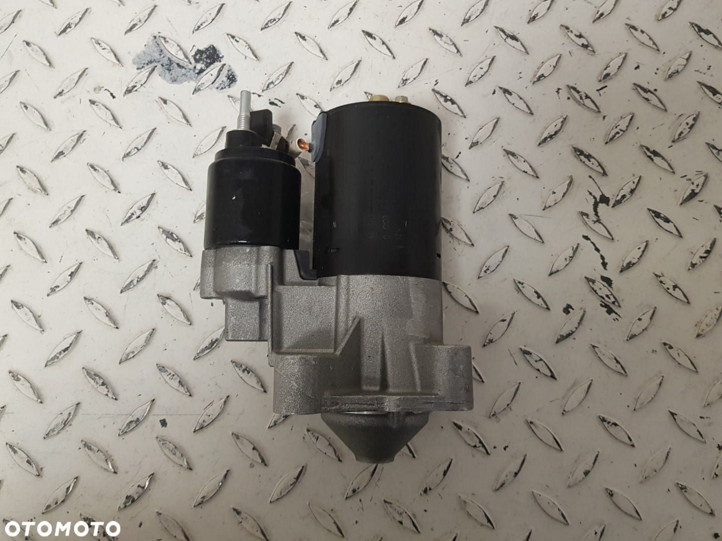 FABRYCZNIE NOWY ORYGINALNY ROZRUSZNIK OPEL VIVARO A RENAULT TRAFIC B 91169473 01-14 - 2