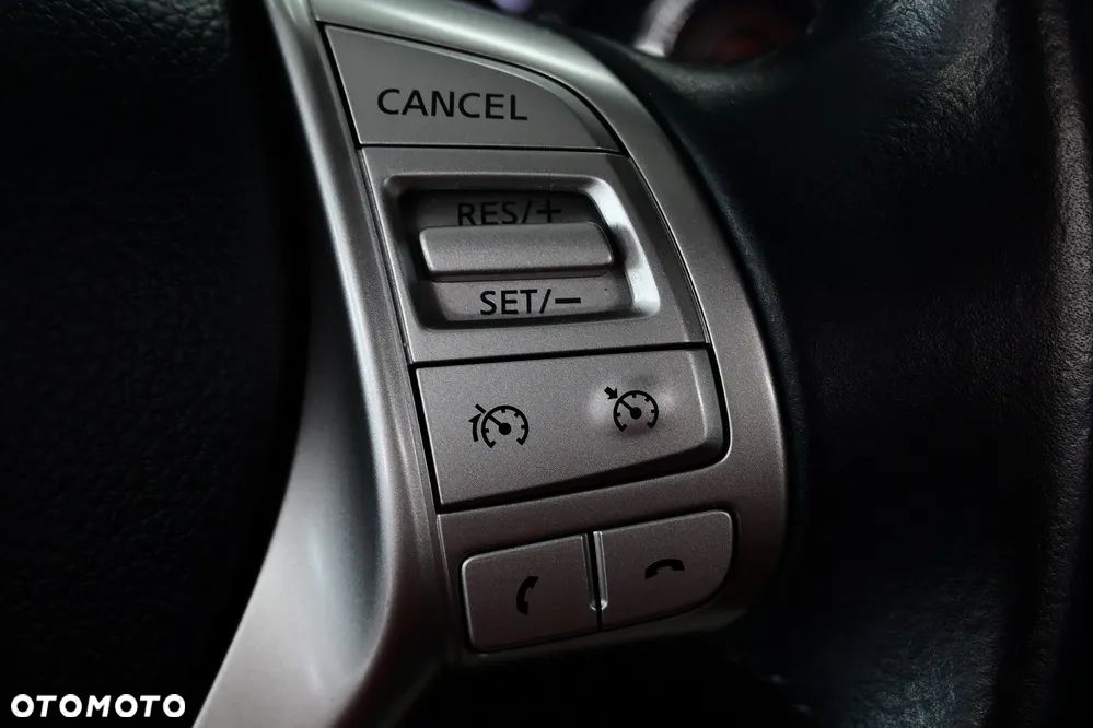 Nissan Qashqai 1.2 DIG-T Tekna EU6 - 29