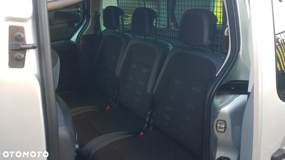 Citroën Berlingo Multispace HDi 115 FAP XTR - 26