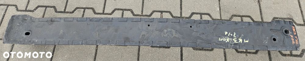 Ford Focus MK3 III belka zderzaka tył tylnego - 2