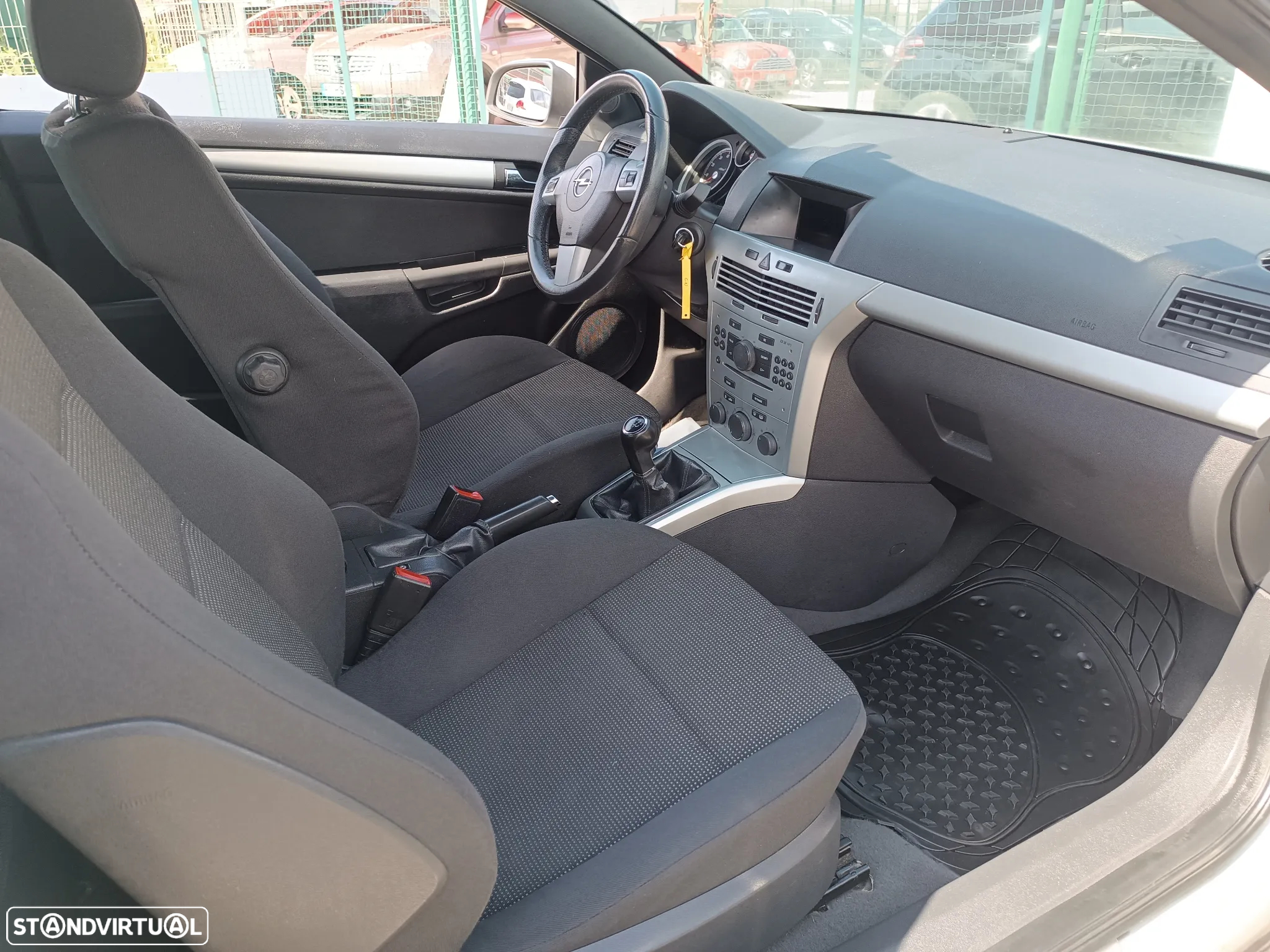 Opel Astra GTC 1.4 - 25
