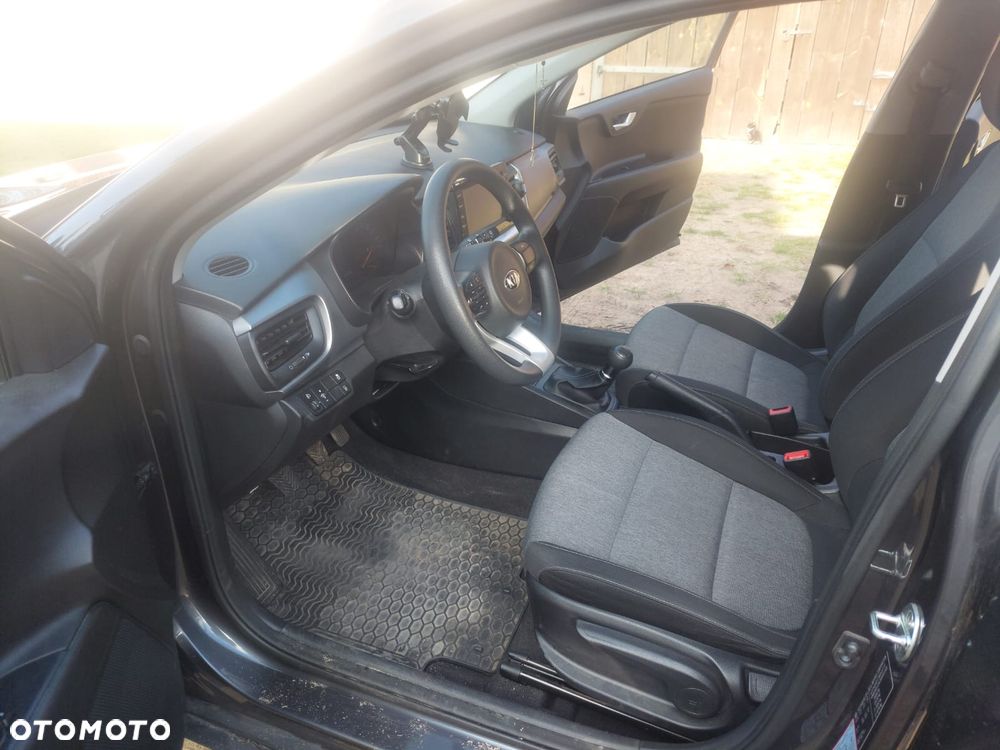 Kia Stonic 1.2 M - 4