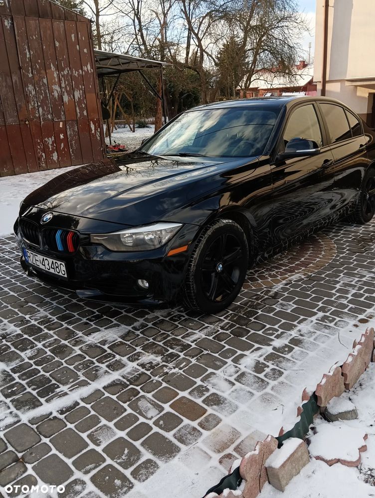 BMW Seria 3 328i Luxury Line - 7