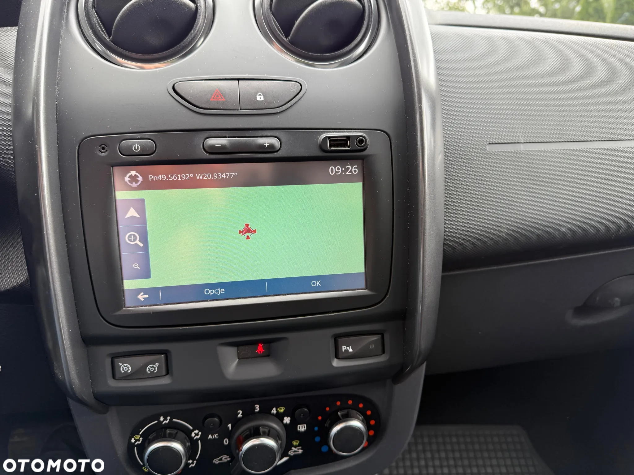 Dacia Duster 1.5 dCi Comfort EDC - 14
