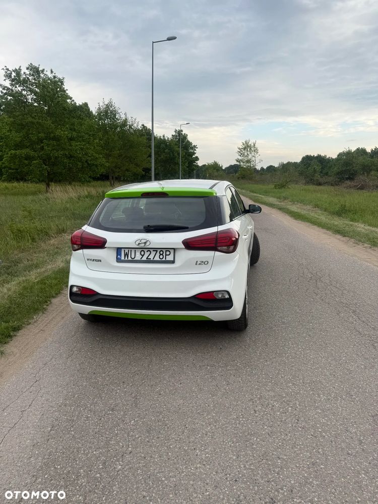 Hyundai i20 1.2 Comfort - 4