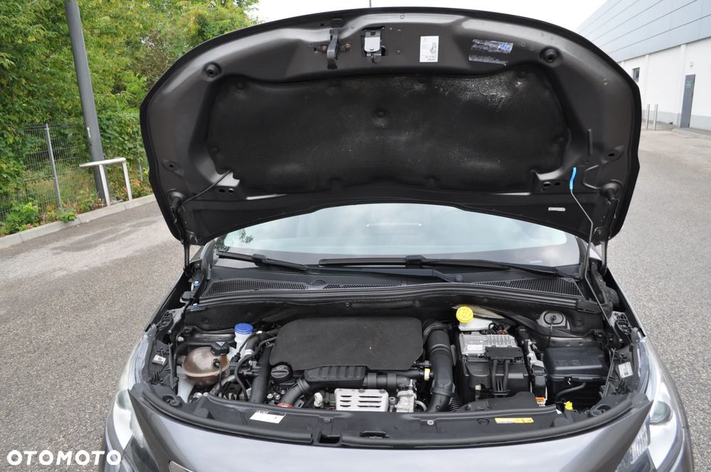 Peugeot 2008 PureTech 82 Allure - 23