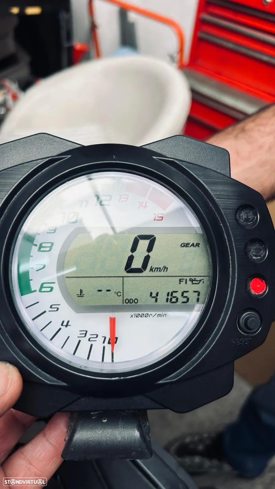Kawasaki Ninja ZX-10R - 25