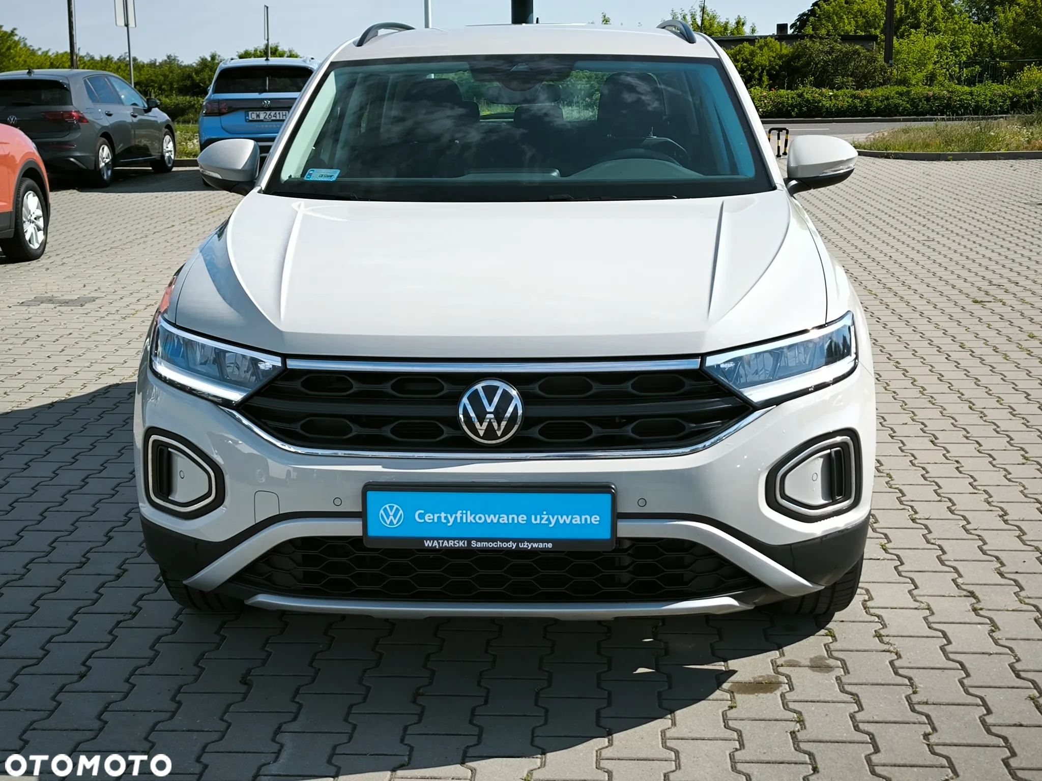 Volkswagen T-Roc 1.5 TSI Life DSG - 2