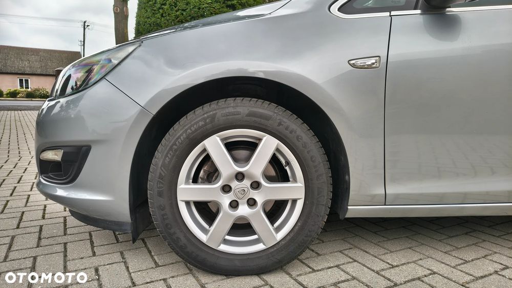 Opel Astra - 10