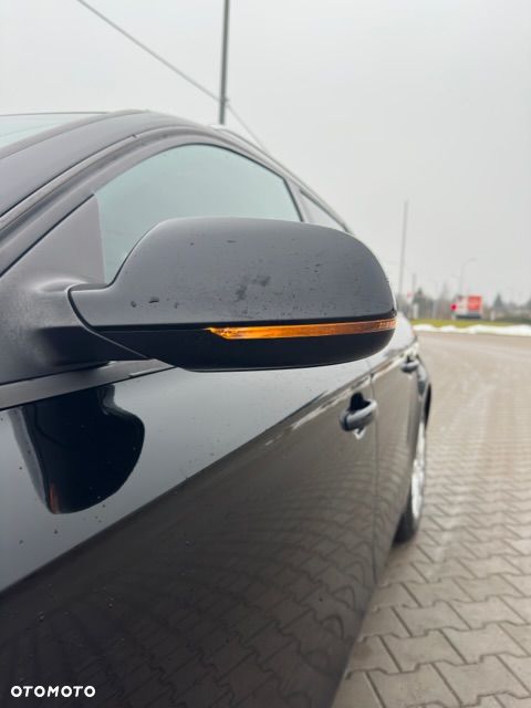 Audi A4 Avant 2.0 TDI DPF Ambiente - 14