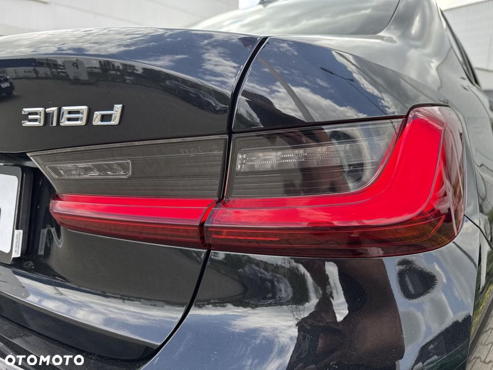 BMW Seria 3 318d Advantage - 23
