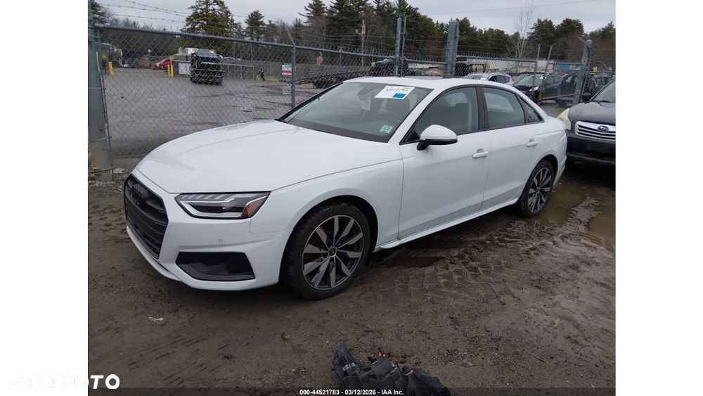 Audi A4 Limousine 40 TFSI S tronic S line - 2