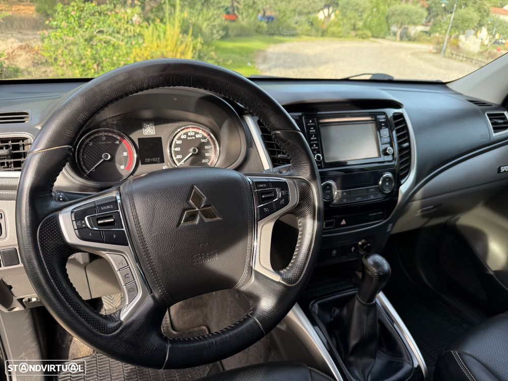 Mitsubishi L200 2.4 DI-D CD Intense Sport Strakar 4WD - 19