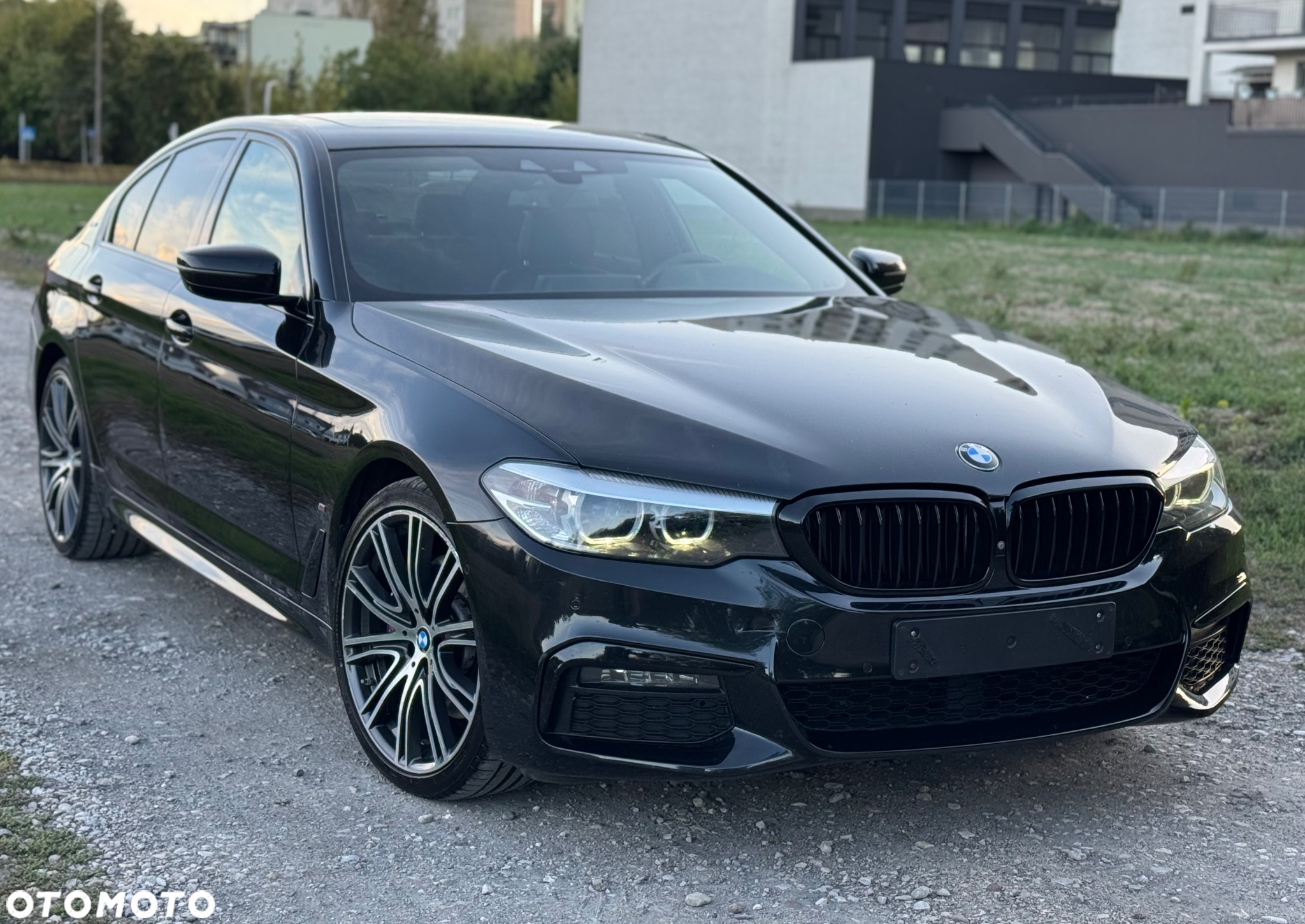 BMW Seria 5 530e iPerformance M Sport sport - 3