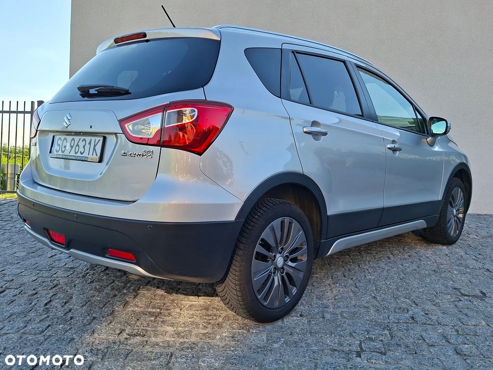 Suzuki SX4 S-Cross 1.6 Premium - 4