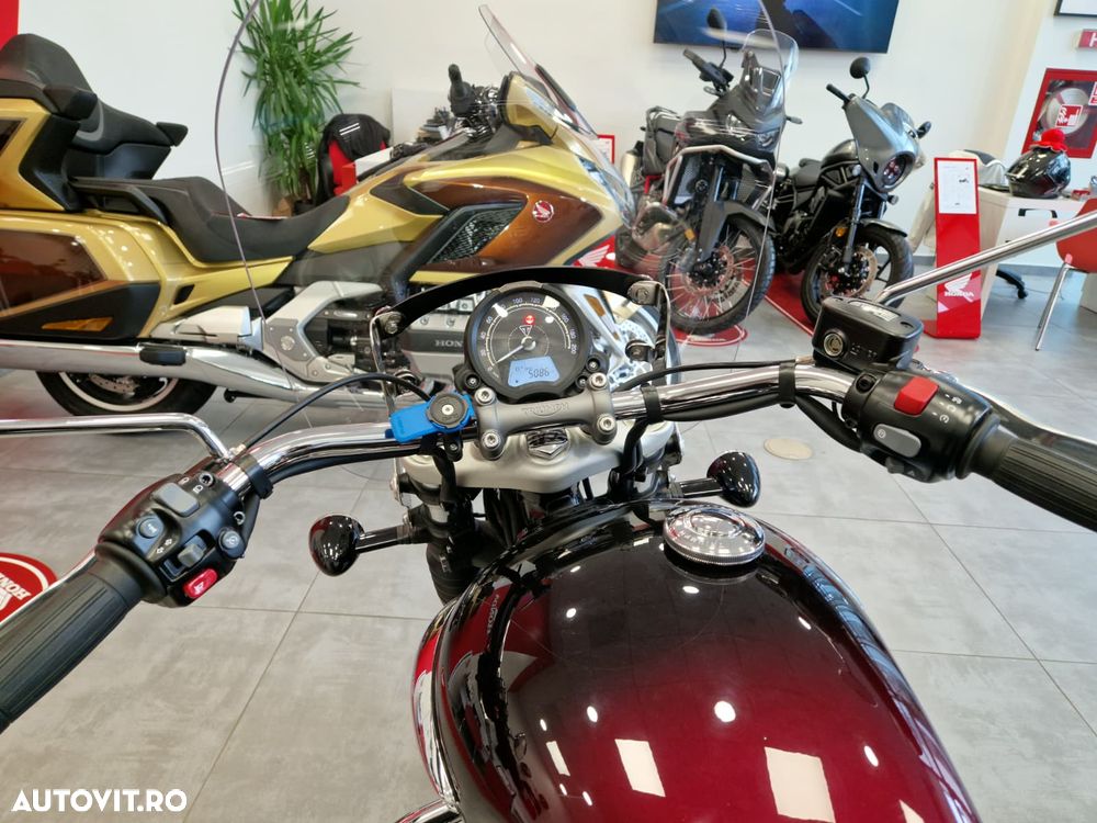 Triumph Bonneville Speedmaster - 5