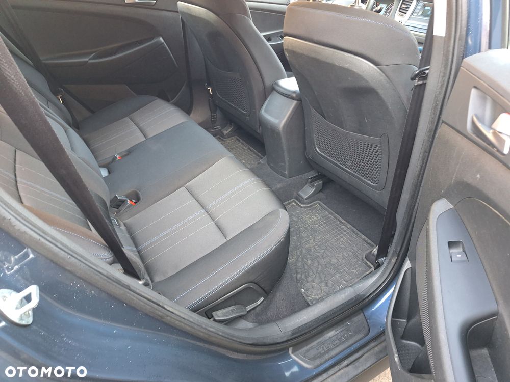 Hyundai Tucson 1.6 GDI BlueDrive Classic 2WD - 12