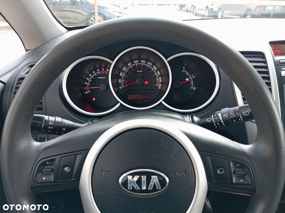 Kia Venga 1.4 S - 14