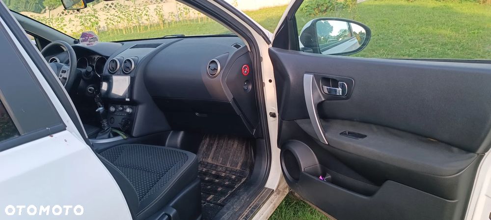 Nissan Qashqai 2.0 4x4 Lounge - 13