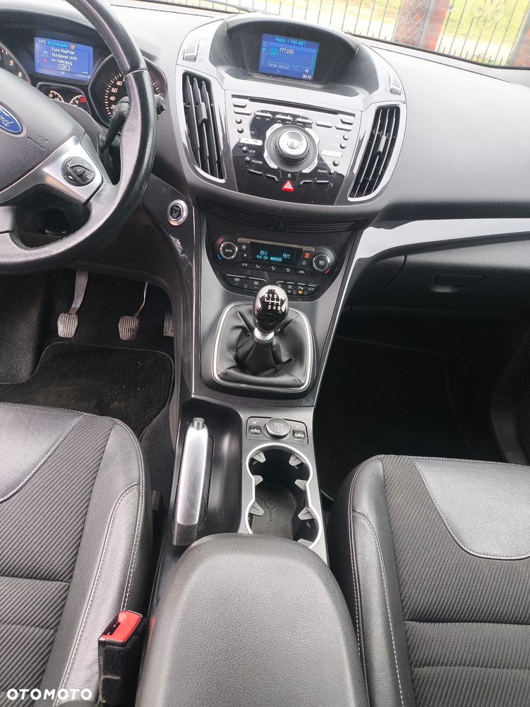 Ford Kuga - 20