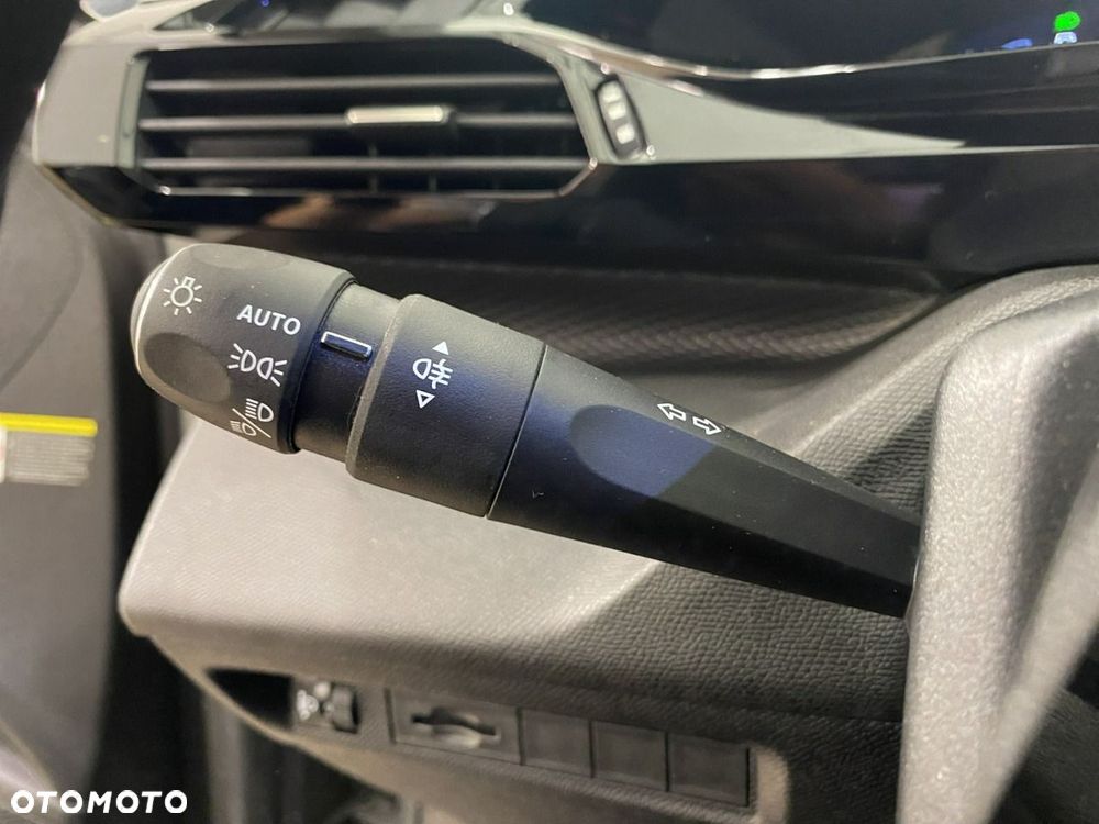 Peugeot 308 - 26