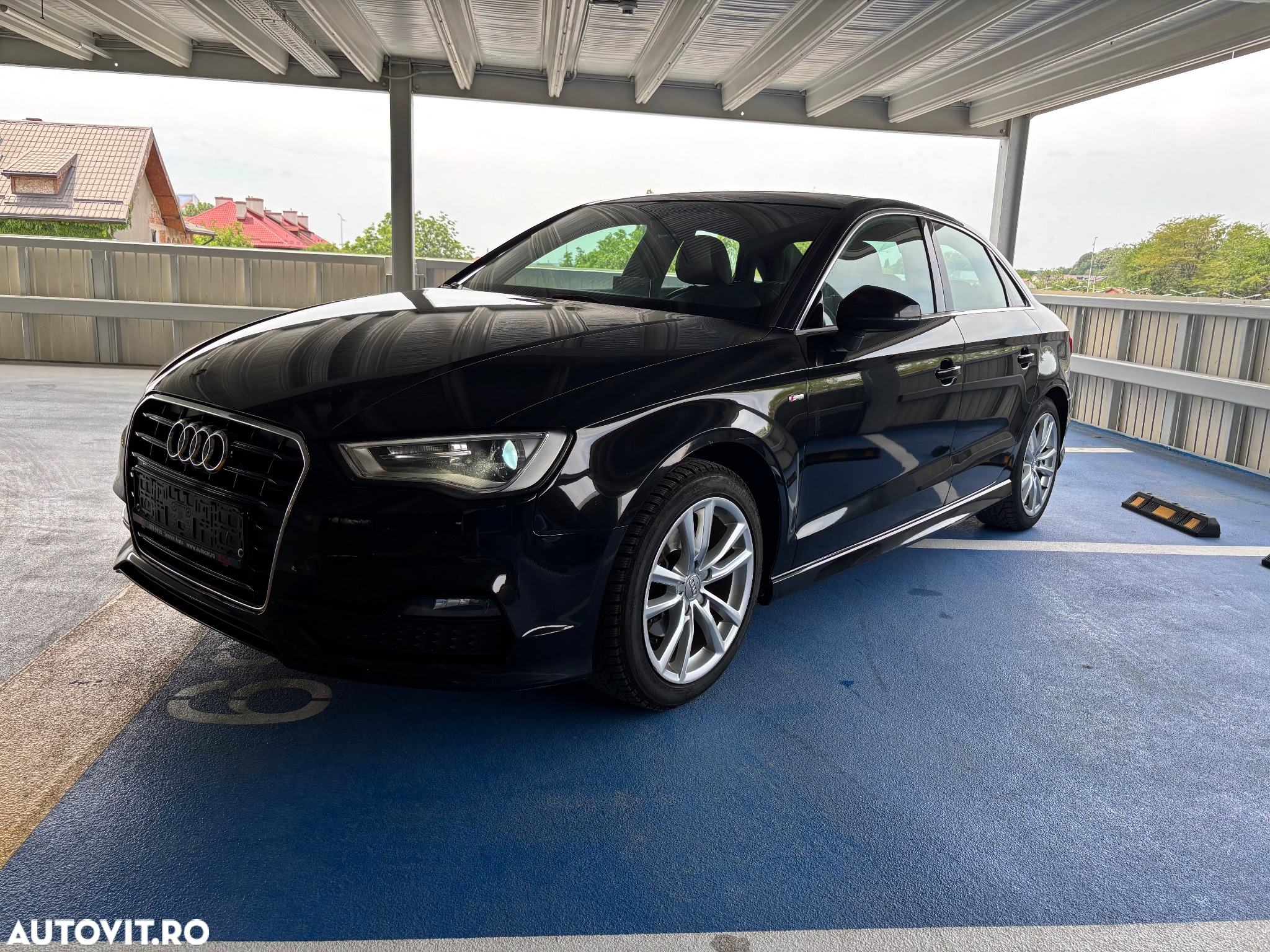 Audi A3 1.6 TDI Sportback (clean diesel) S line Sportpaket - 2
