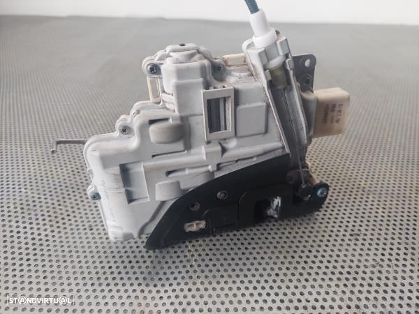 Fecho Porta Tras Esq Audi A6 Avant (4F5, C6) - 3