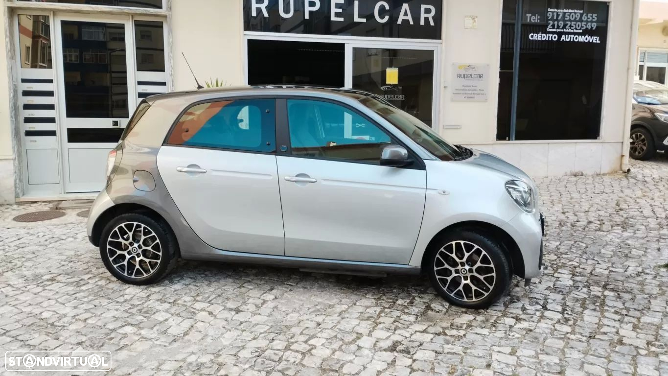 Smart ForFour EQ Business Solution - 4