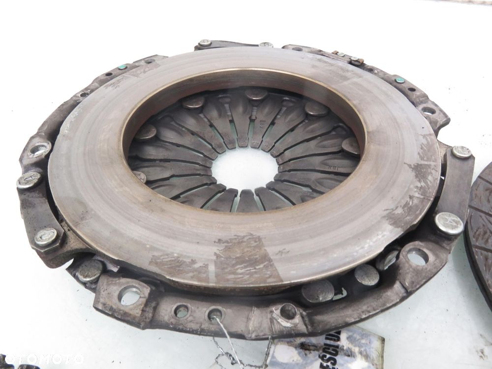 KOŁO DWUMASOWE ALFA ROMEO 159 1.9 JTDM 282383U2 - 8